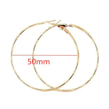 Load image into Gallery viewer, 40mm 60mm 70mm 80mm Exaggerate Big Smooth Circle Hoop Earrings Brincos Simple Party Round Loop Earrings for Women Jewelry