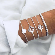 Load image into Gallery viewer, Juego de pulseras Bohemias de 30 estilos para mujeres Shell Star mapa lotus piña corazón Piedra Natural cadenas brazalete Boho joyería
